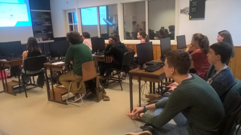 Karinthy Frigyes Gimnáziumban jártunk…