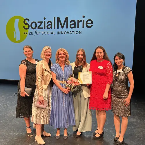 Nemzetközi zsűri díjazta a KórházSulit Bécsben